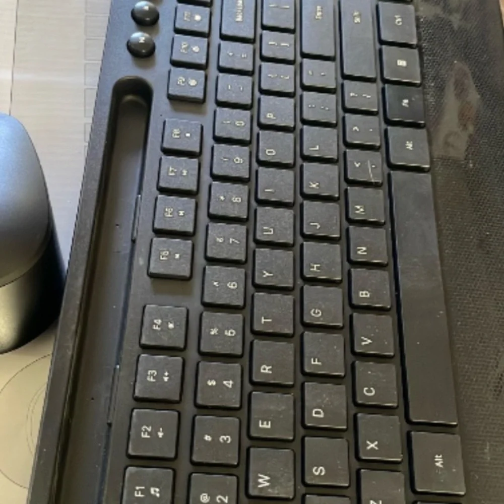 Logitech Black Wireless Keyboard and Mouse Set